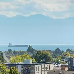Luxious Downtown In The Legato , Victoria Canada