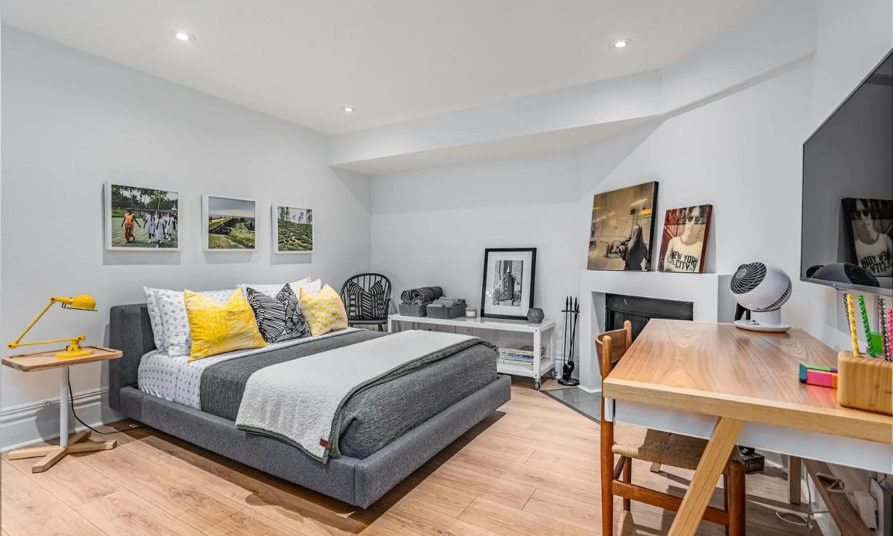 Homestay Modern Design Studio Toronto