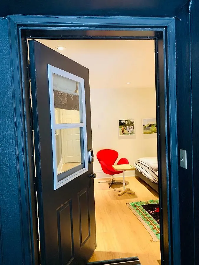 Modern Design Studio Toronto 0*,